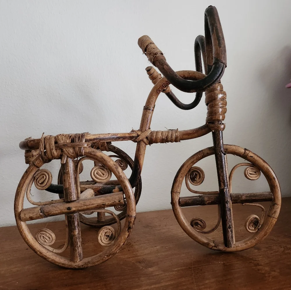 VTG Plant Holder Ratan Wicker Bicycle